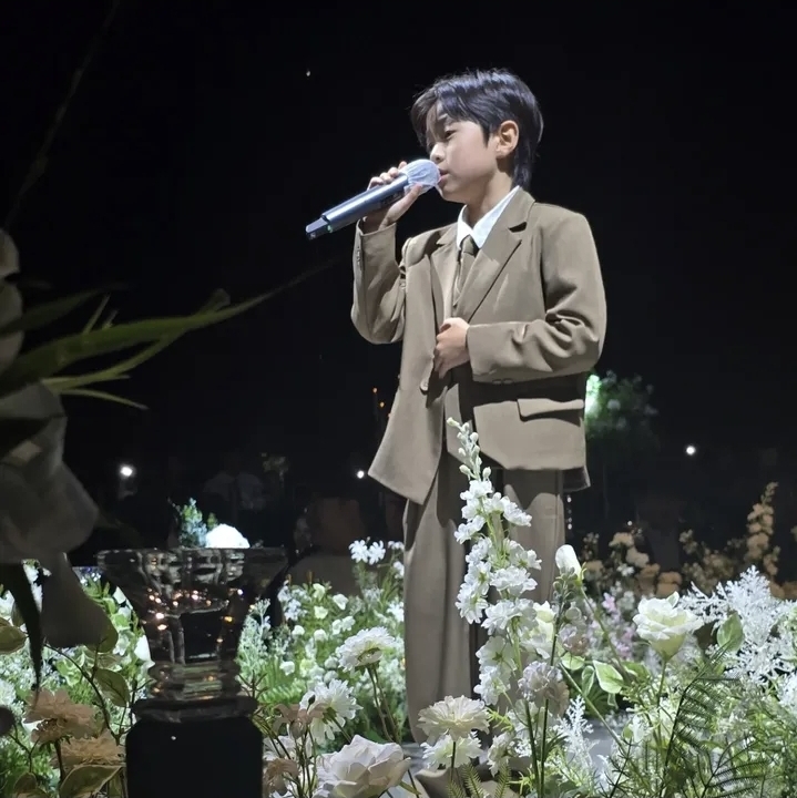 A moment captured by a fan of You Jiwoo