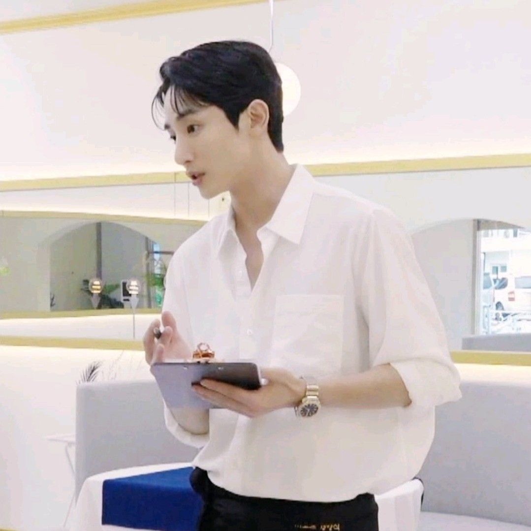 Recent activity shot of Lee Soohyuk