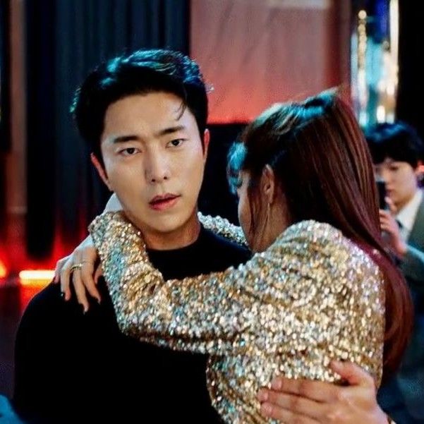 Recent activity shot of Yoo Inna