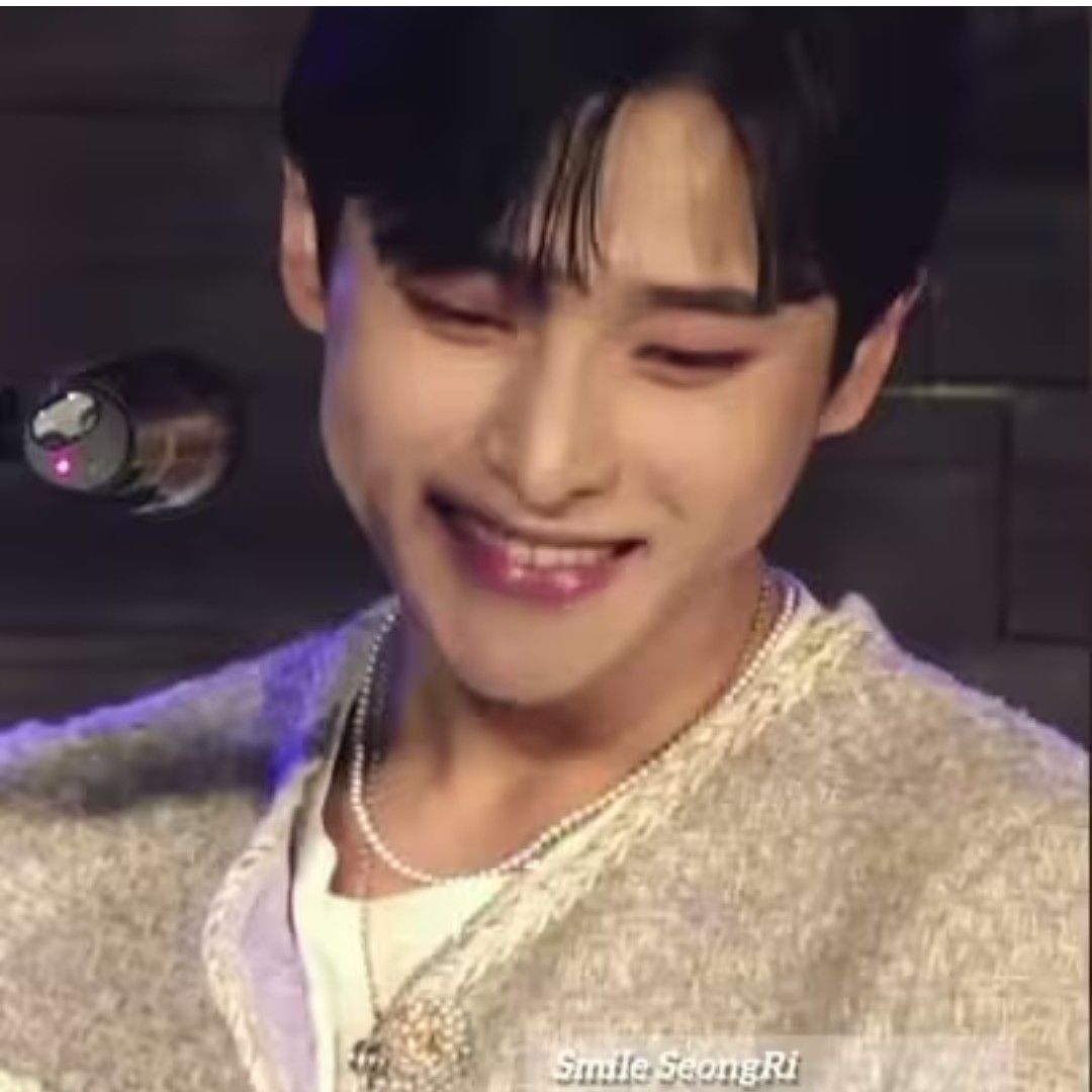 Behind-the-scenes cut of Seong Ri