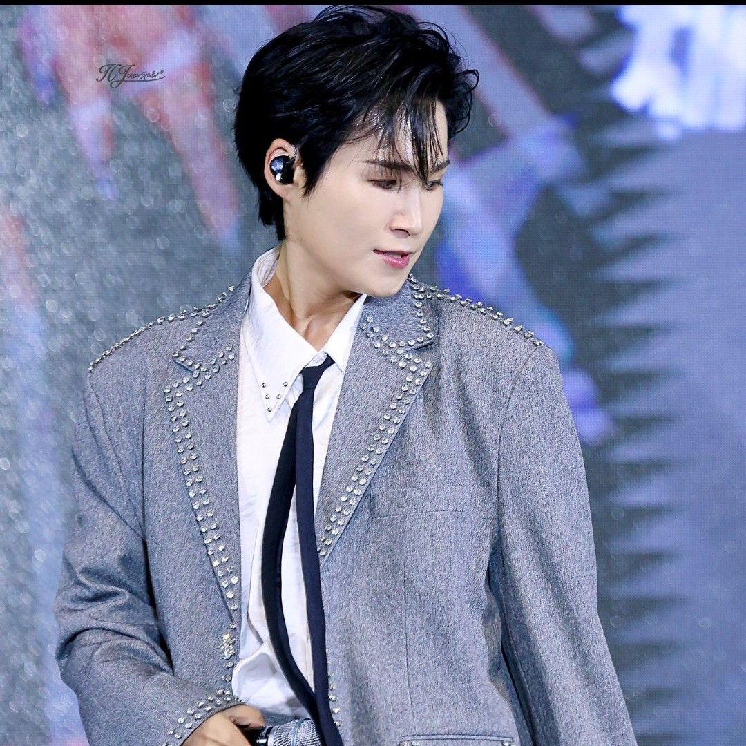 粉丝拍下的金熙栽瞬间