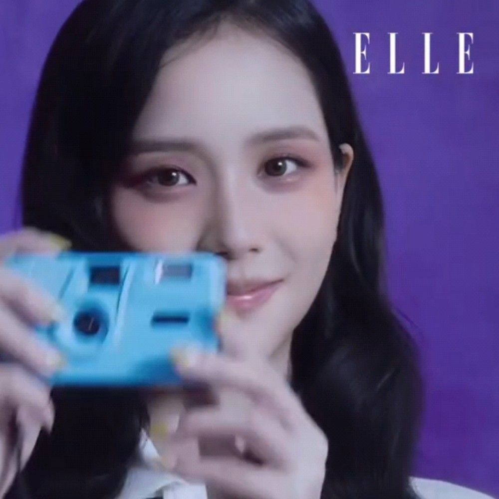 Latest photo of Jisoo (1995)