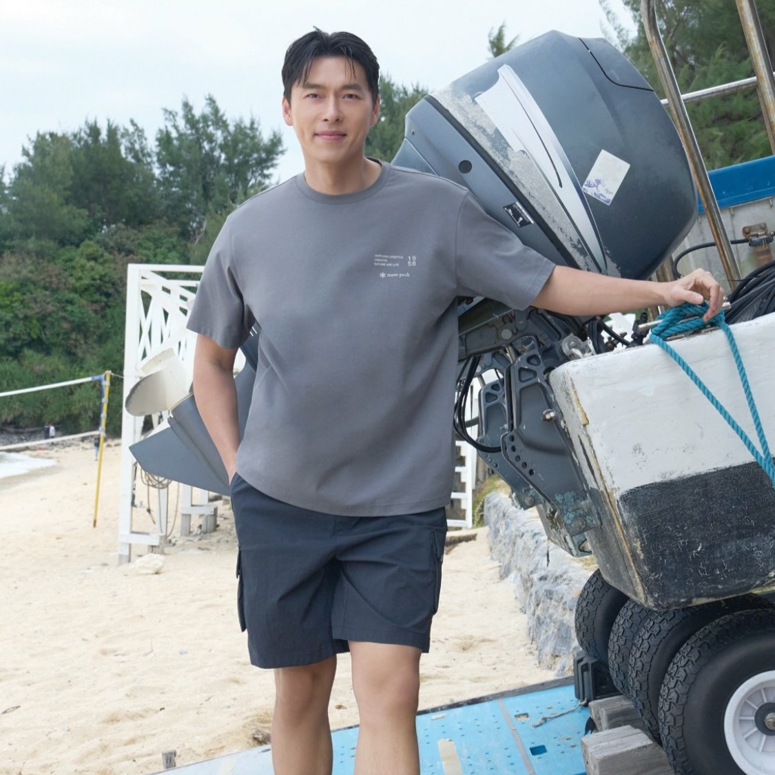 Latest photo of Hyun Bin