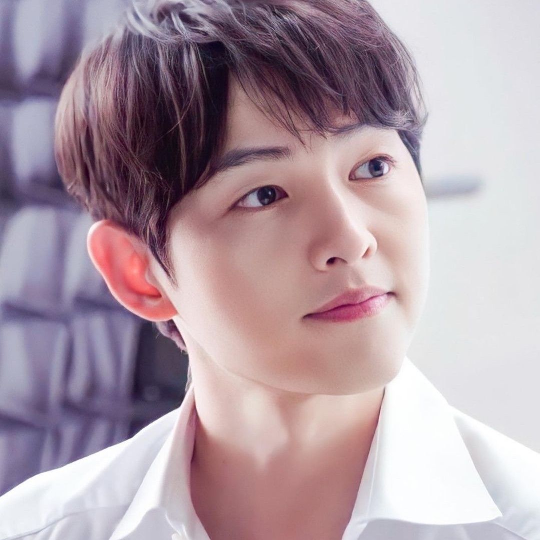 ソン・ジュンギの最新写真