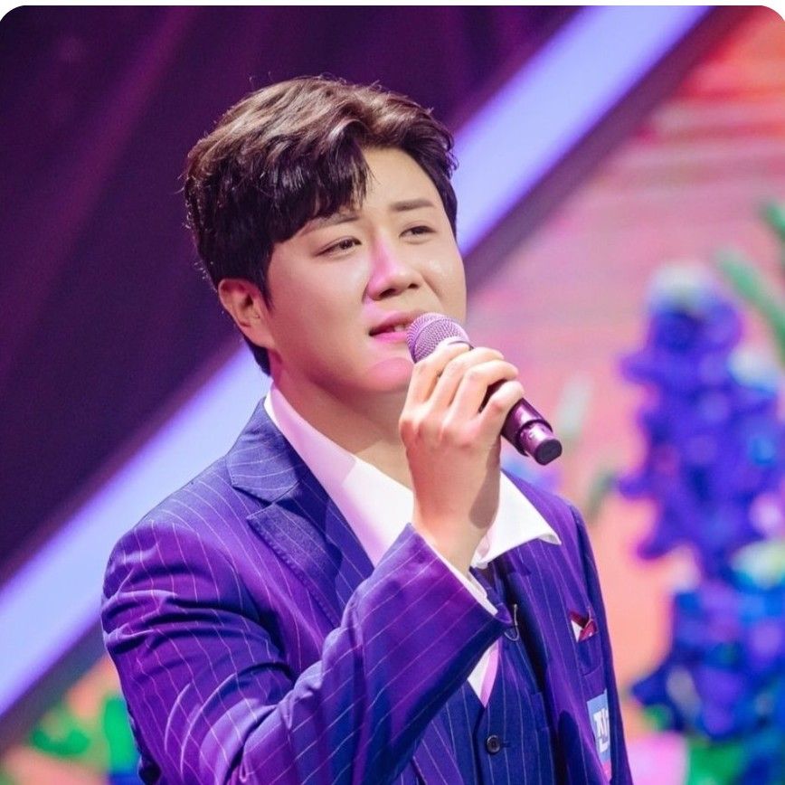 Latest photo of Jin Haesung