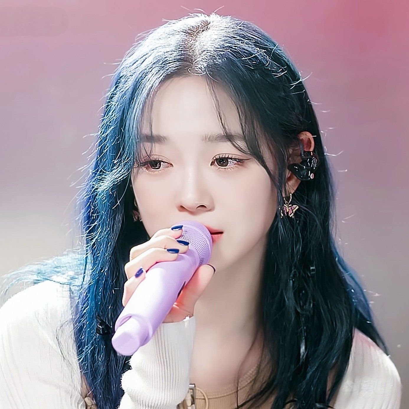 Latest photo of Kim Sejeong