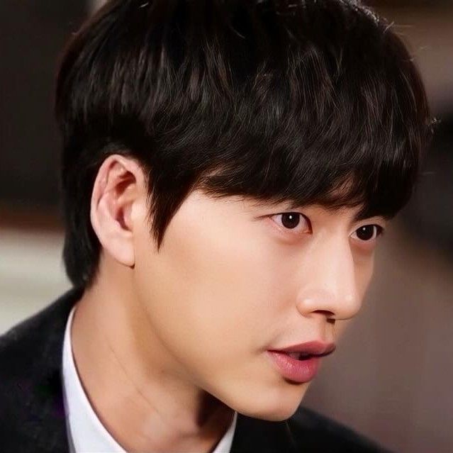 Recent activity shot of Park Haejin