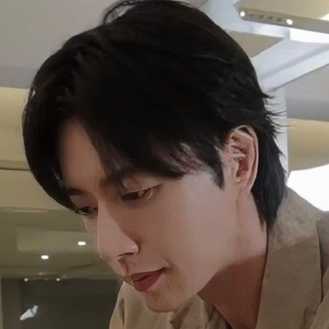 Latest photo of Park Haejin