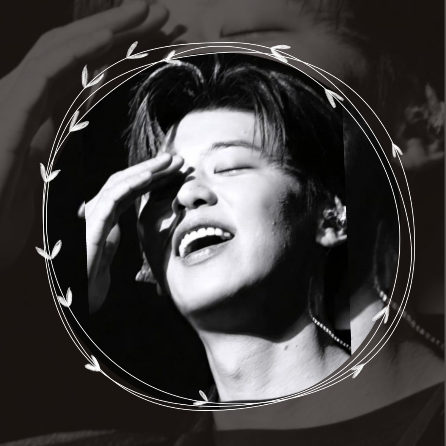 A moment captured by a fan of Park Jihyeon