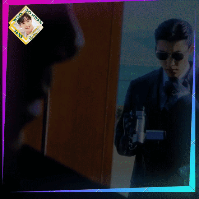 A moment captured by a fan of Woo Dohwan