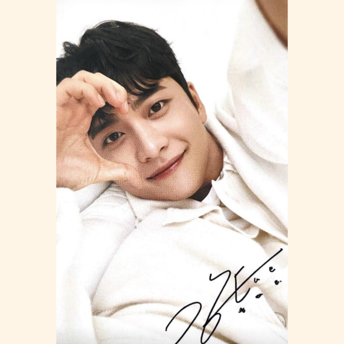 A moment captured by a fan of Kang Taeoh