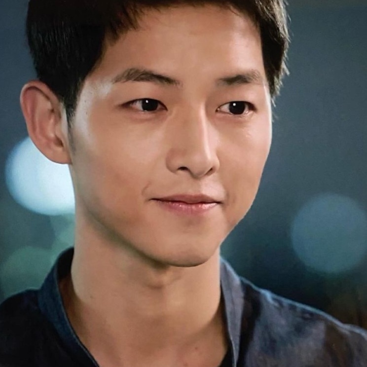 ソン・ジュンギの最新写真