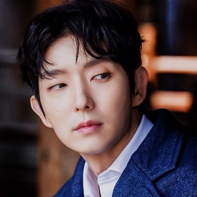 Latest photo of Lee Joongi