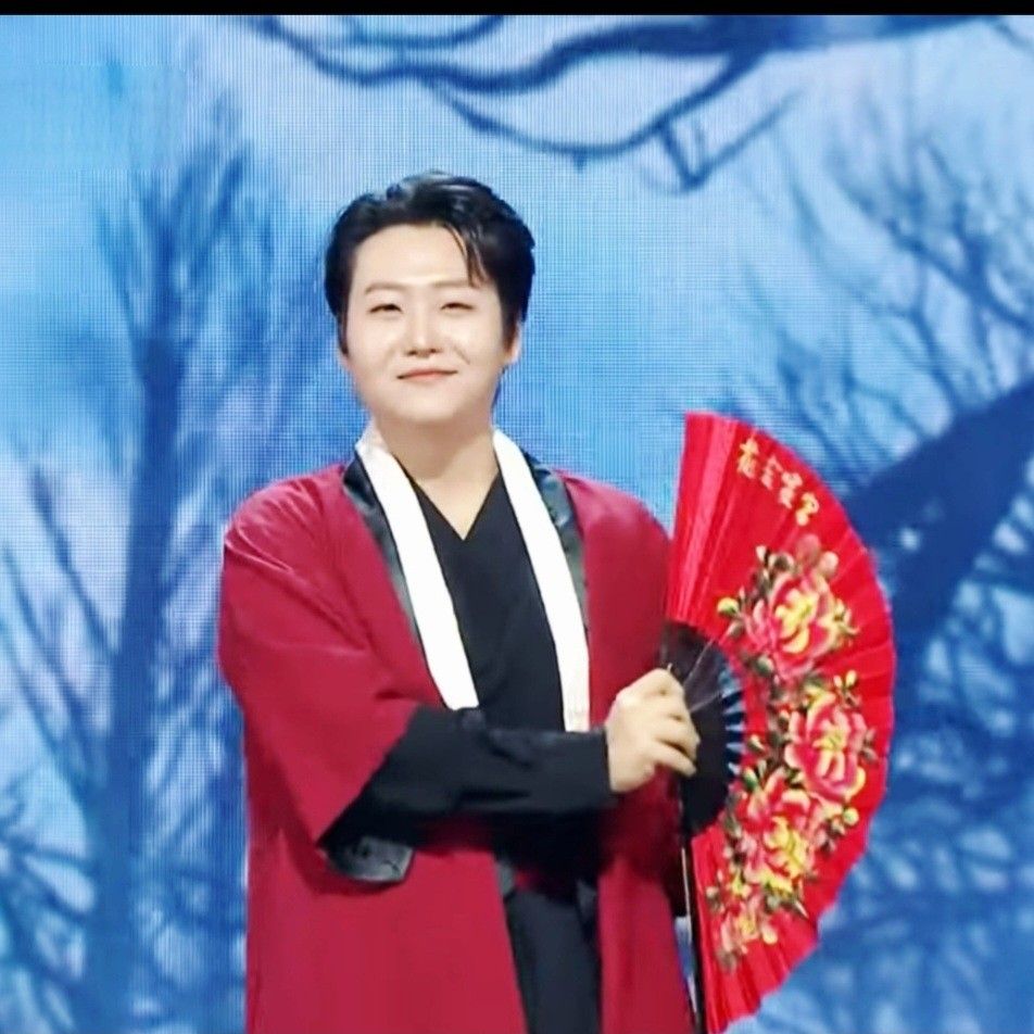 A moment captured by a fan of Min Soohyun