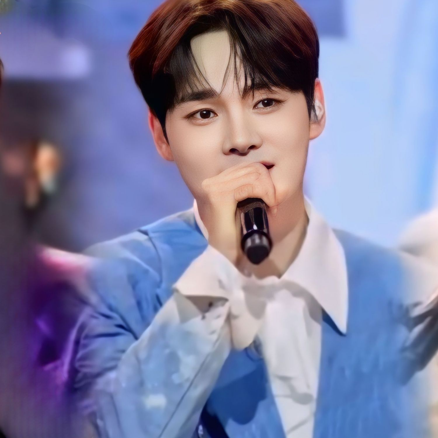 박서진의 비하인드 컷
