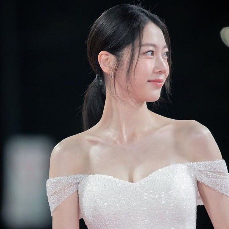 Recent activity shot of Gong Seungyeon