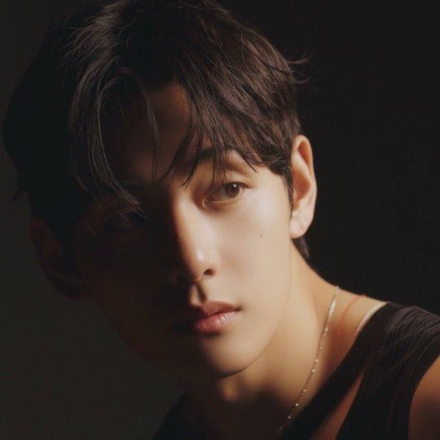 Recent activity shot of Kim Taehyung (V)