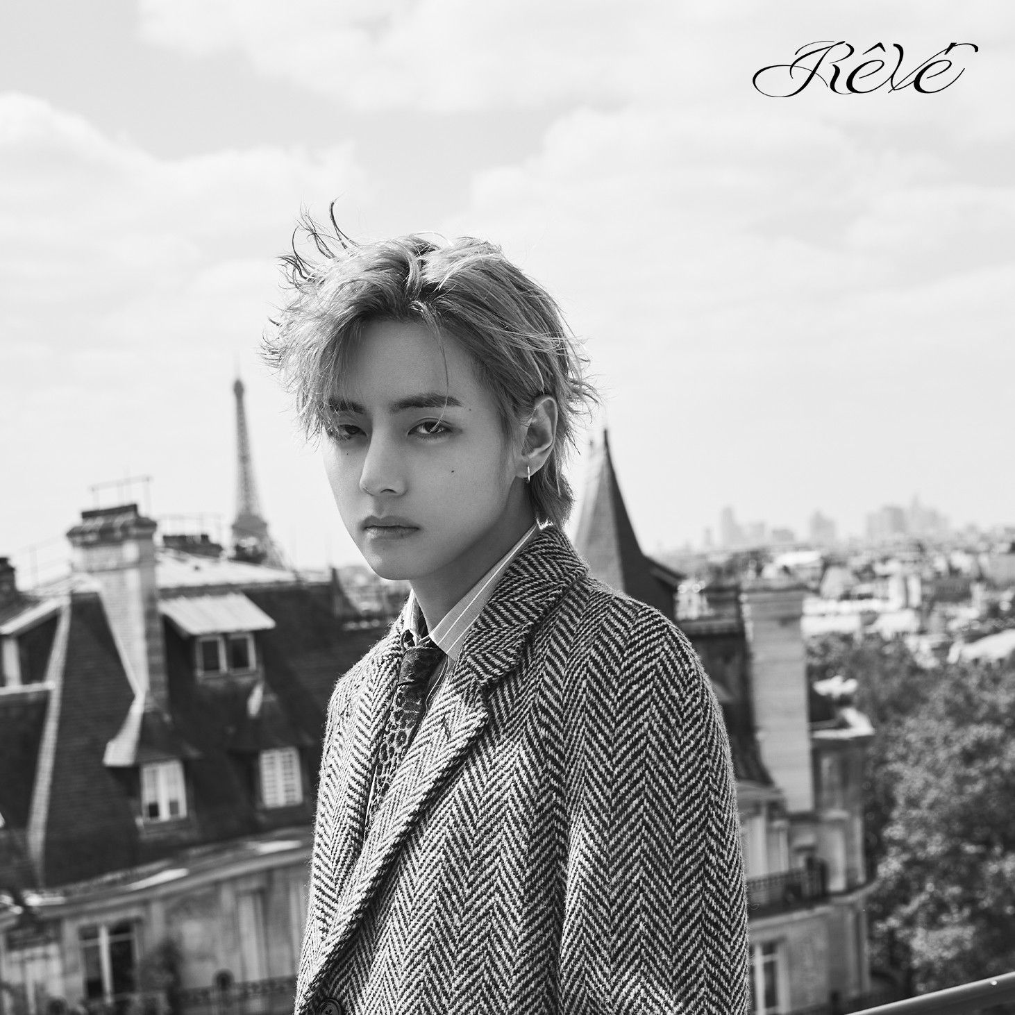 Recent activity shot of Kim Taehyung (V)