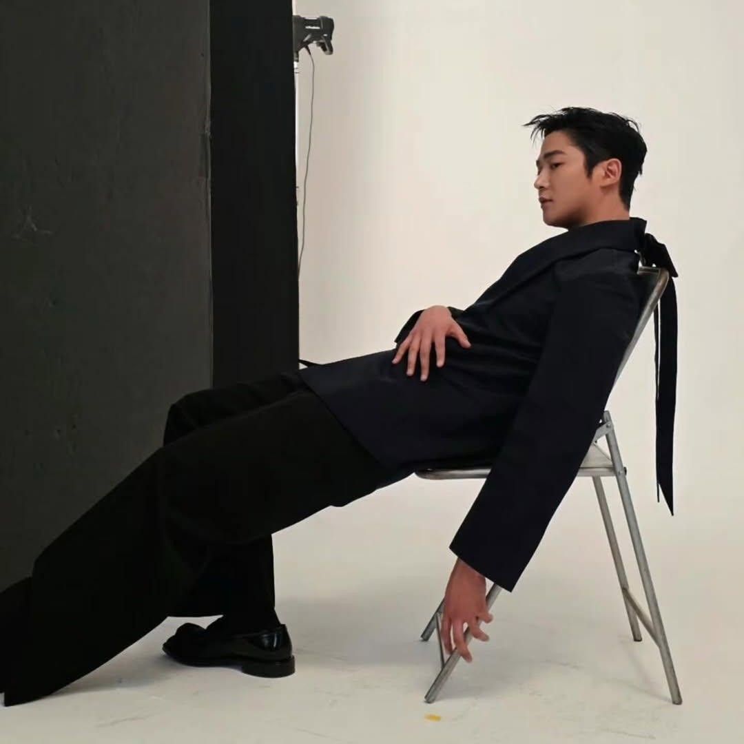 A moment captured by a fan of Rowoon