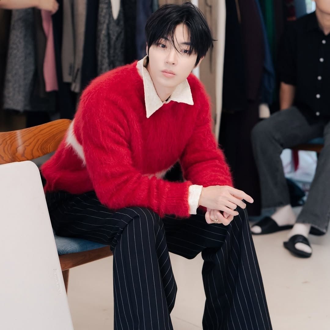 Recent activity shot of Hwang Inyoup