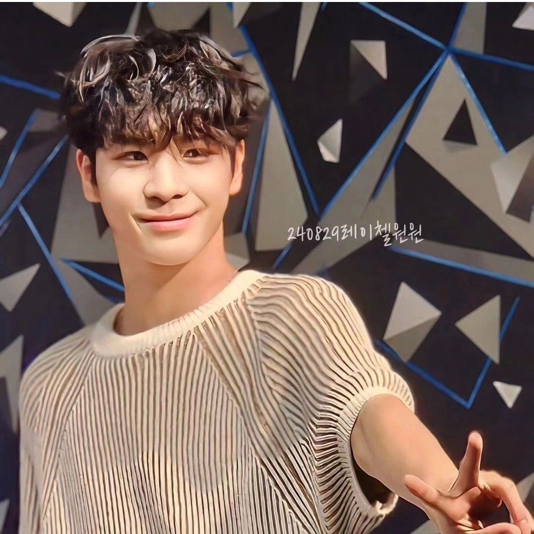 鄭東元的最新照片