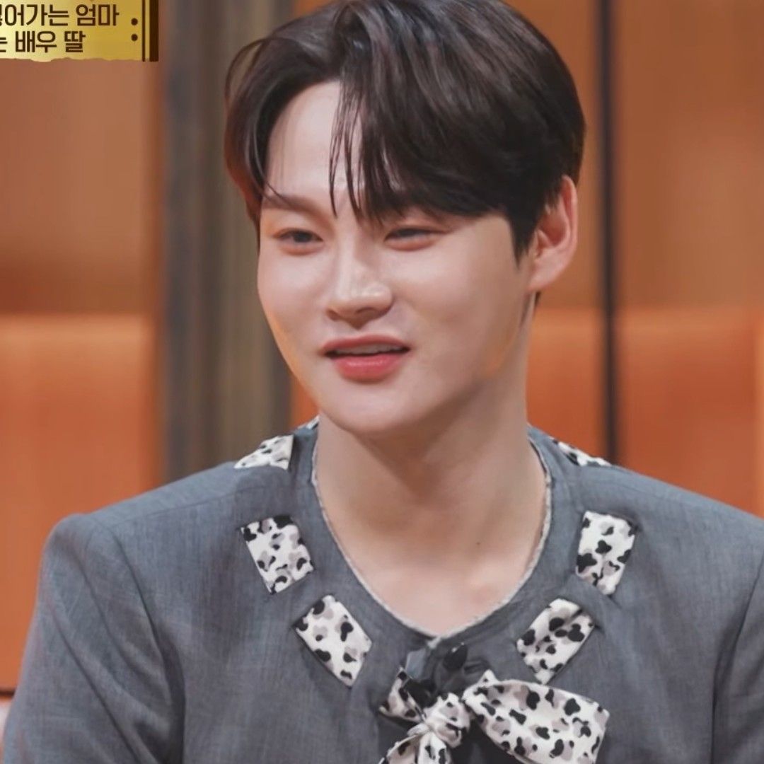 朴瑞镇的最新照片