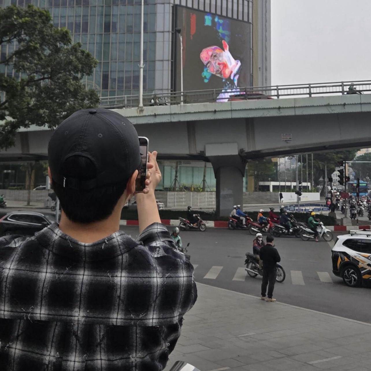 Latest photo of Kim Seonho