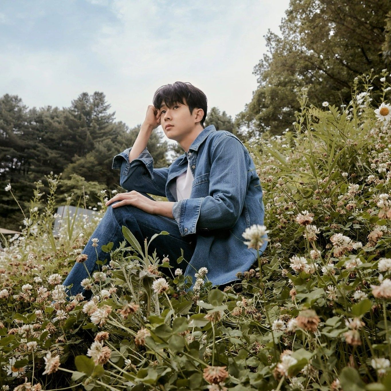 Behind-the-scenes cut of Choi Wooshik