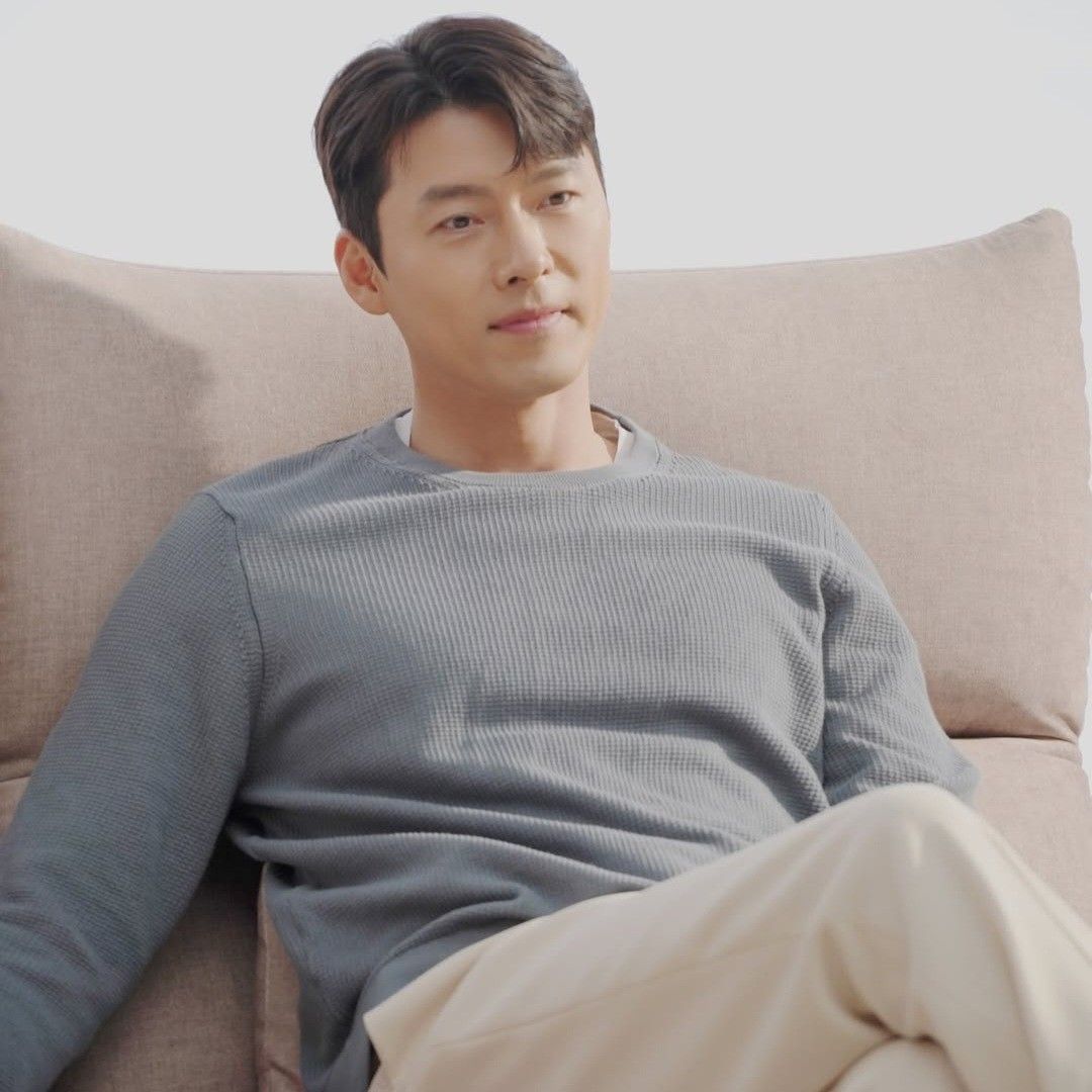 Behind-the-scenes cut of Hyun Bin