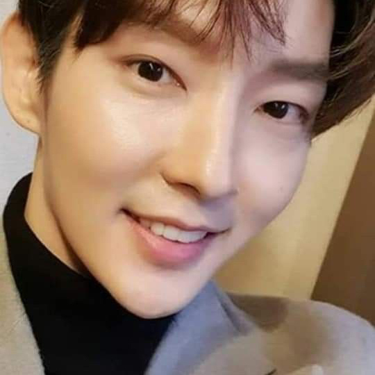 Latest photo of Lee Joongi