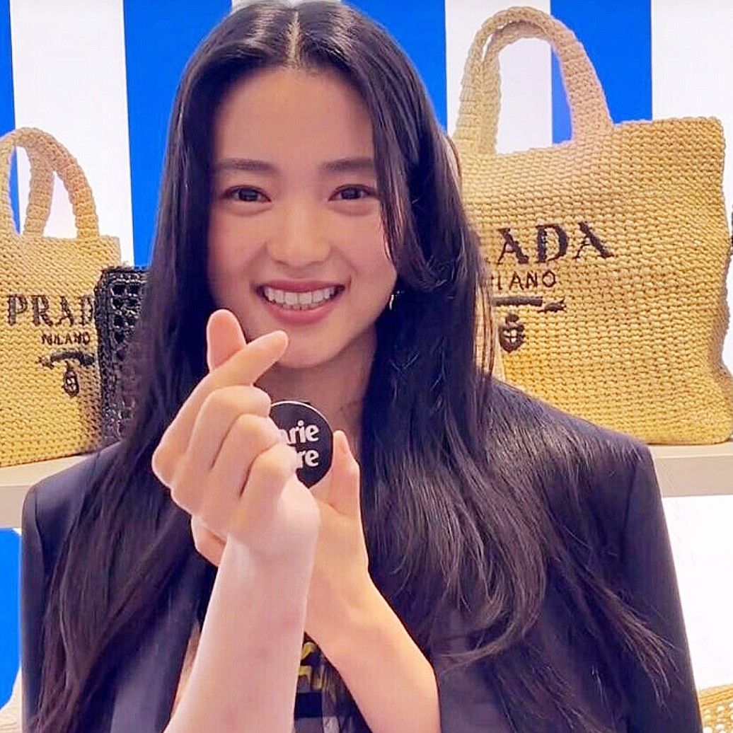 A moment captured by a fan of Kim Taeri