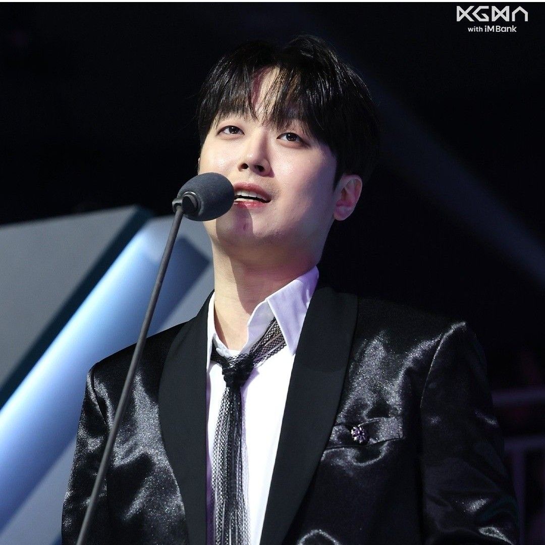 Foto terbaru dari Lee Chanwon