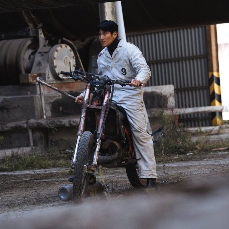 Recent activity shot of Ji Changwook