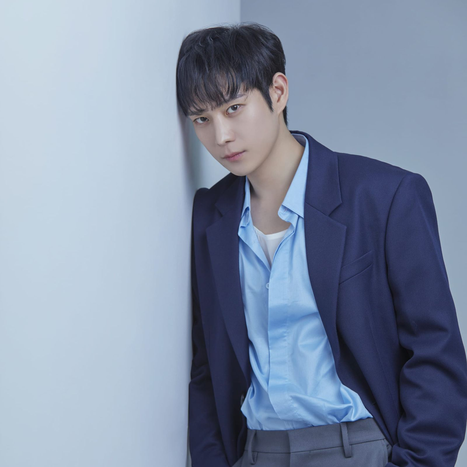 A moment captured by a fan of Kim Youngdae