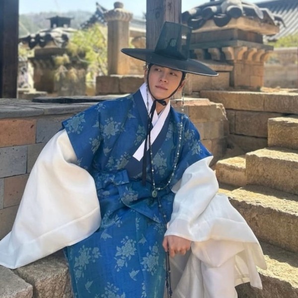 Representative photo of Kang Taeoh showing their charm