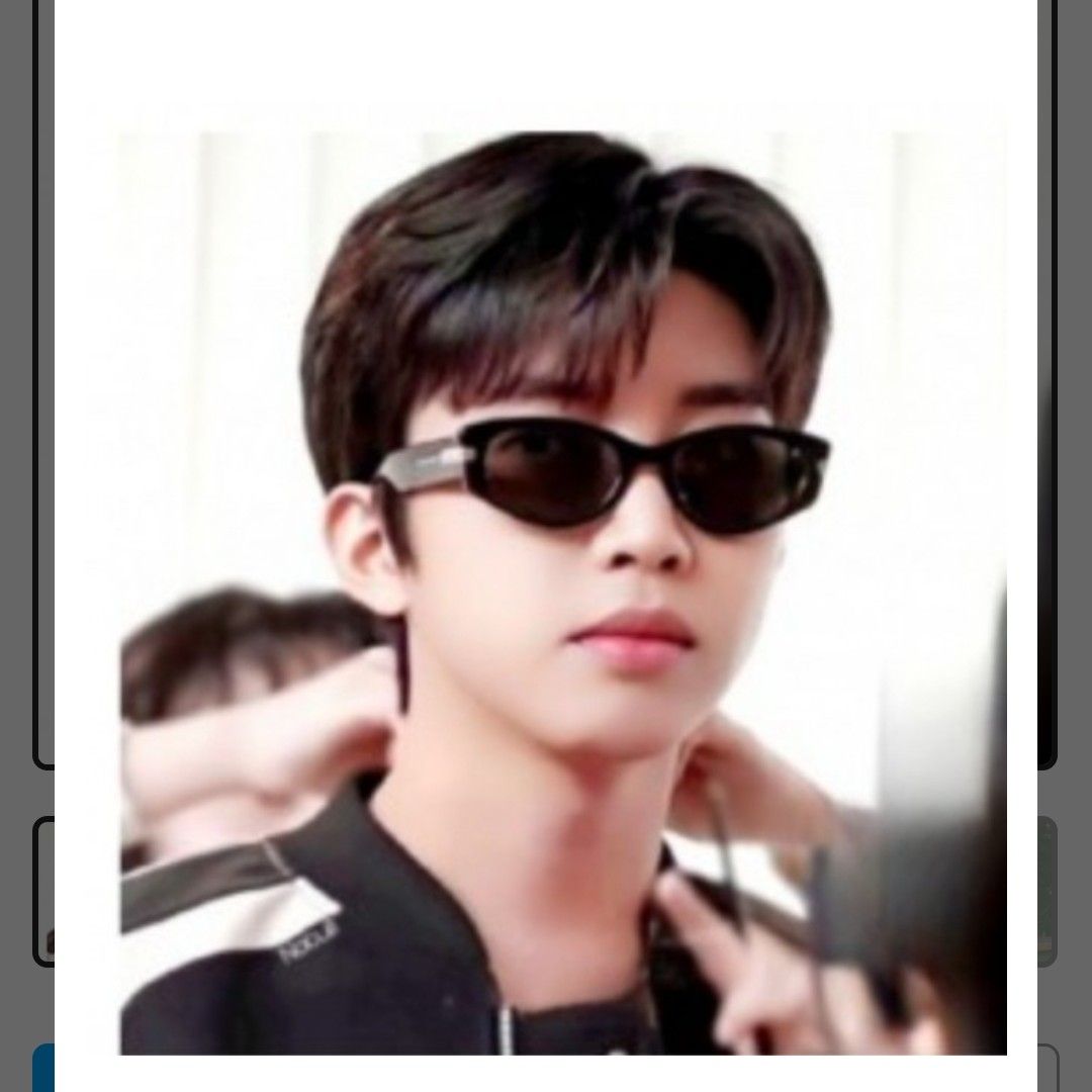 Behind-the-scenes cut of Lim Youngwoong