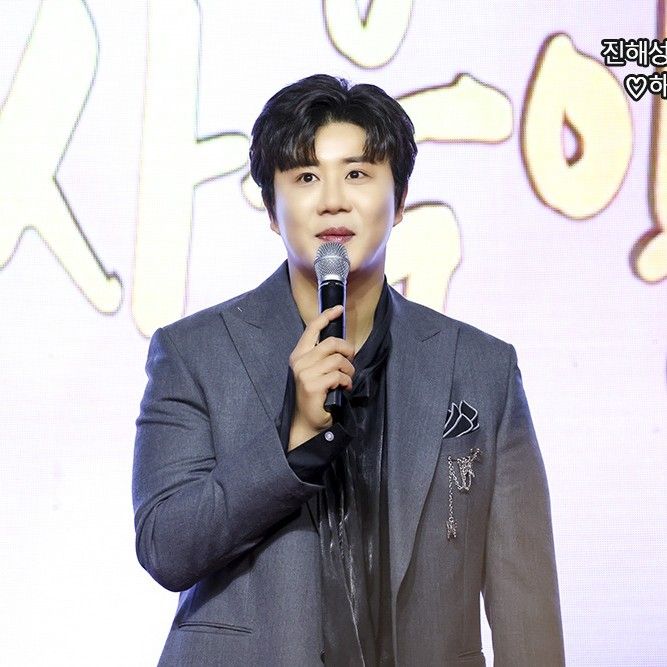 A moment captured by a fan of Jin Haesung