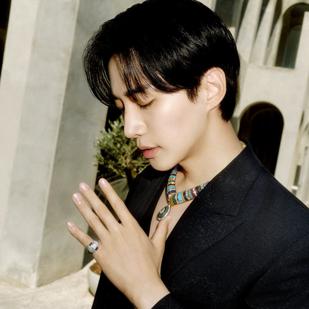 Behind-the-scenes cut of Lee Junho