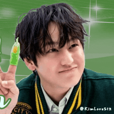 Momen yang diabadikan oleh penggemar Kim Bum