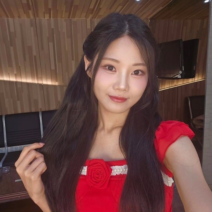 Latest photo of Bae Ahyeon