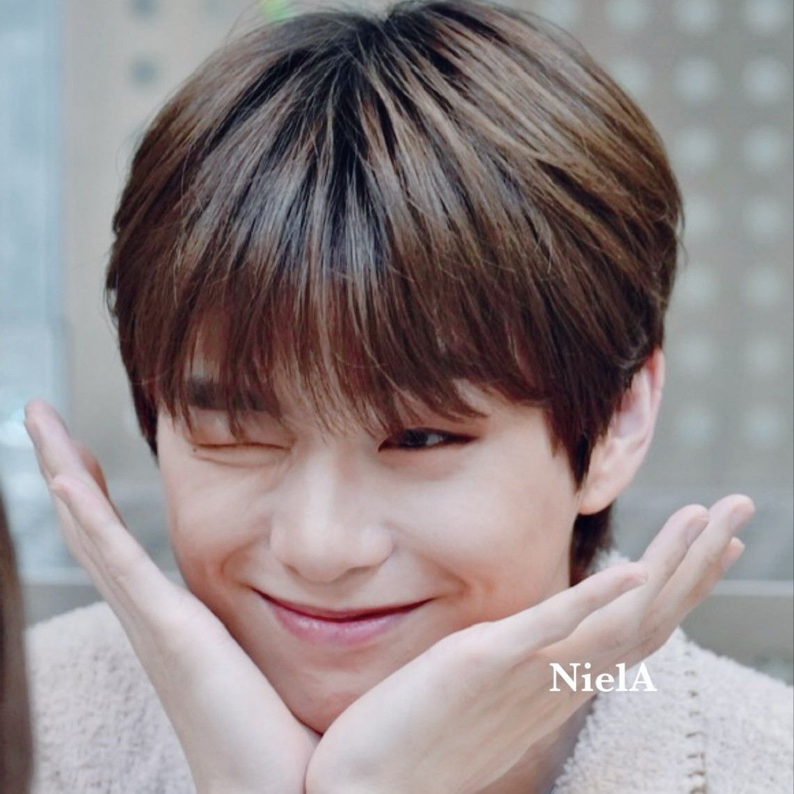 Behind-the-scenes cut of Secret Garden