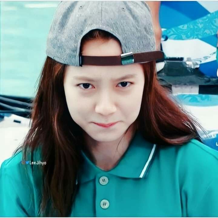 Cuplikan di balik layar dari Song Jihyo