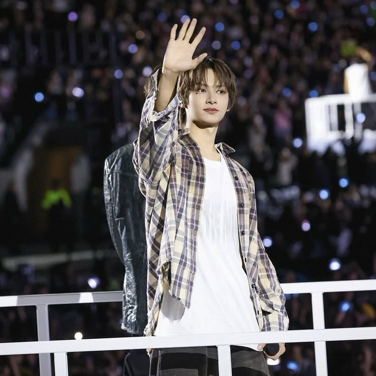 Latest photo of Wen Junhui