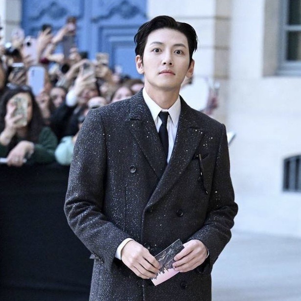 Latest photo of Ji Changwook