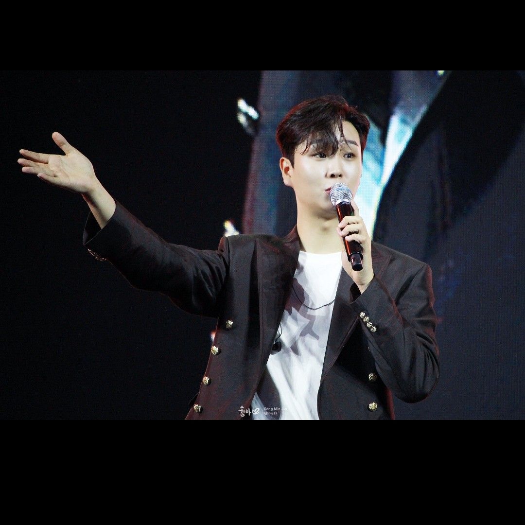 Recent activity shot of Song Minjun