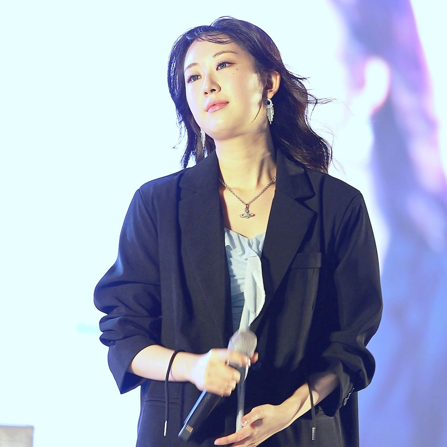 Behind-the-scenes cut of Jeon Yujin
