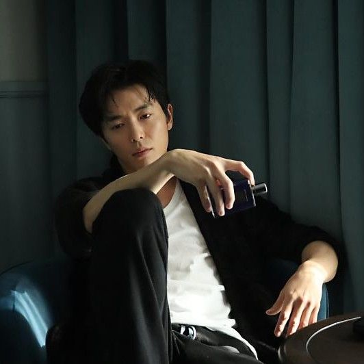 Recent activity shot of Kim Jaewook