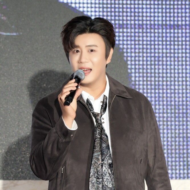 A moment captured by a fan of Jin Haesung