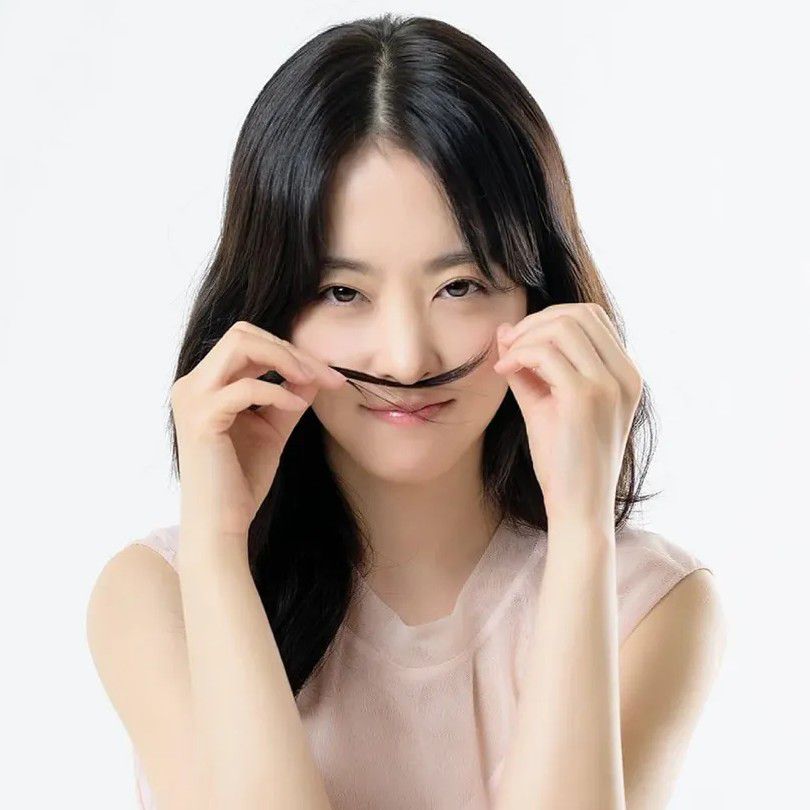 Recent activity shot of Park Boyoung