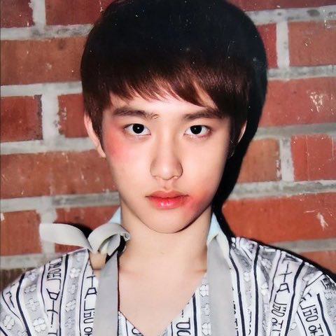 都暻秀 (D.O.)的最新照片